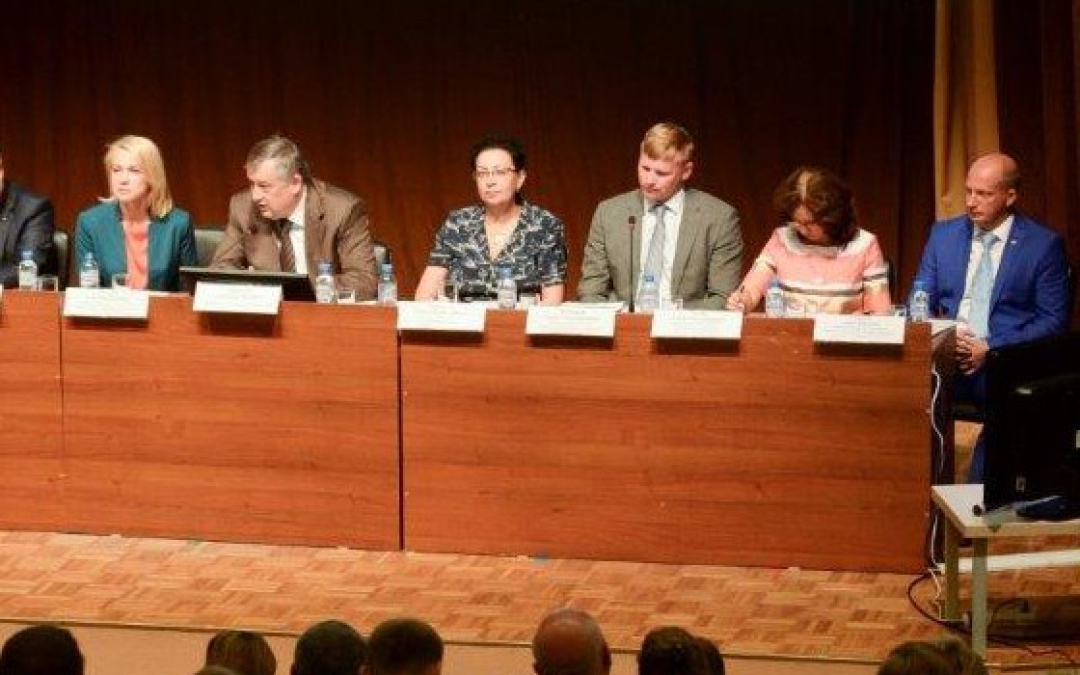 В Ленобласти обсудили перспективы взаимодействия бизнеса и власти